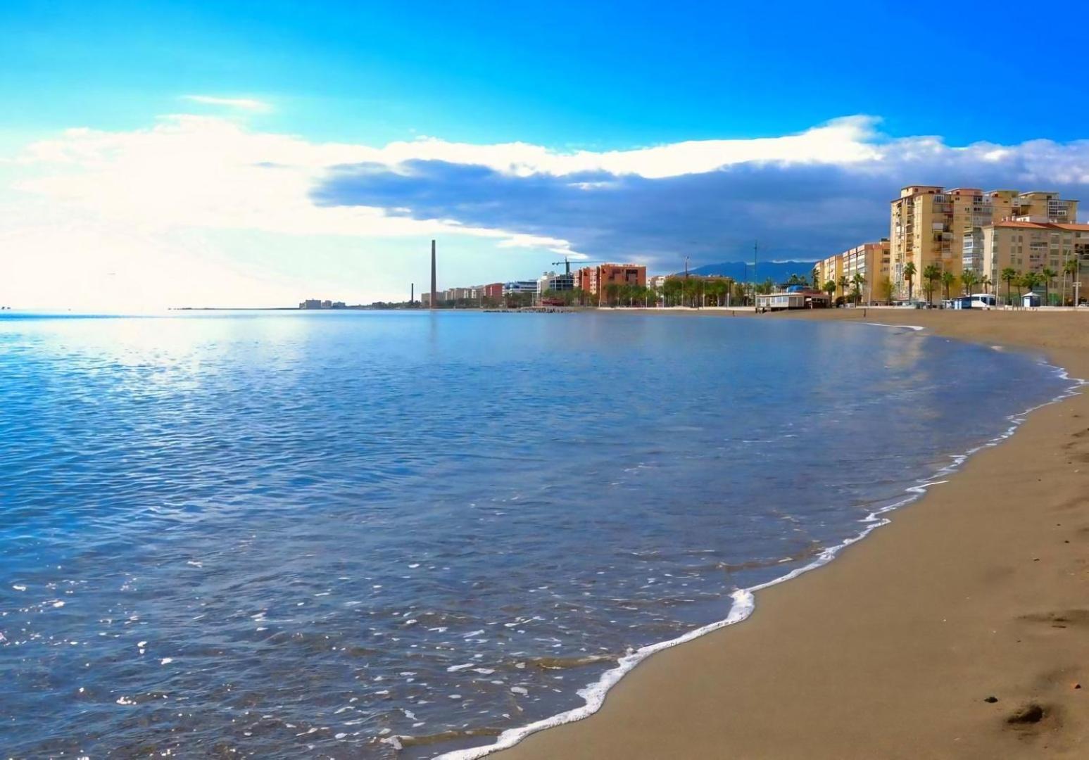 La Paloma A En * Málaga